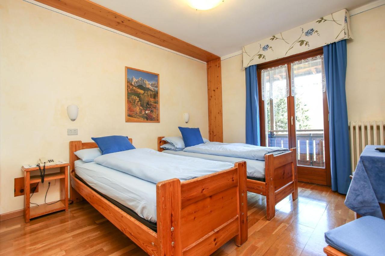 בורמיו Albergo Adele מראה חיצוני תמונה