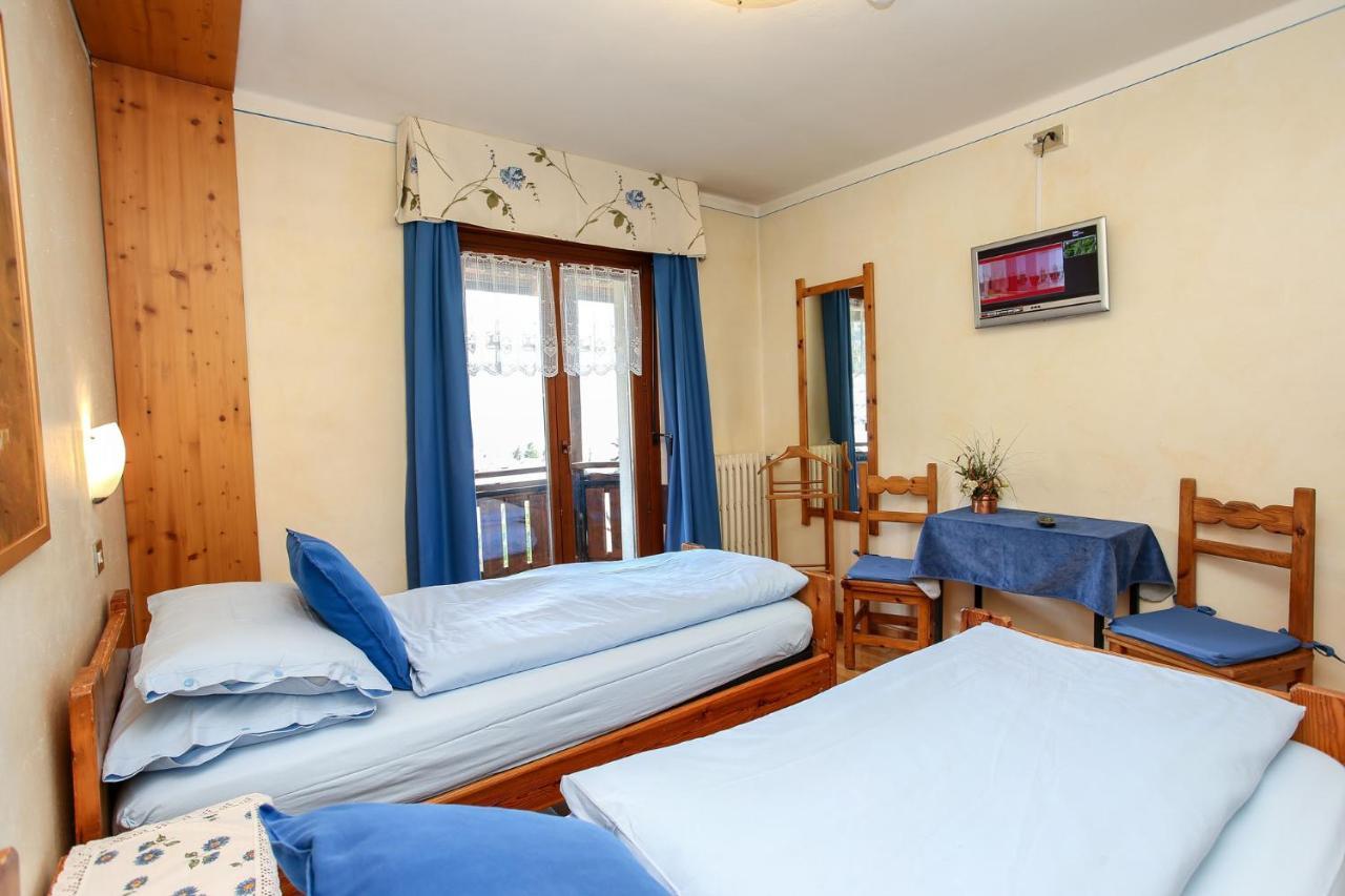 בורמיו Albergo Adele מראה חיצוני תמונה
