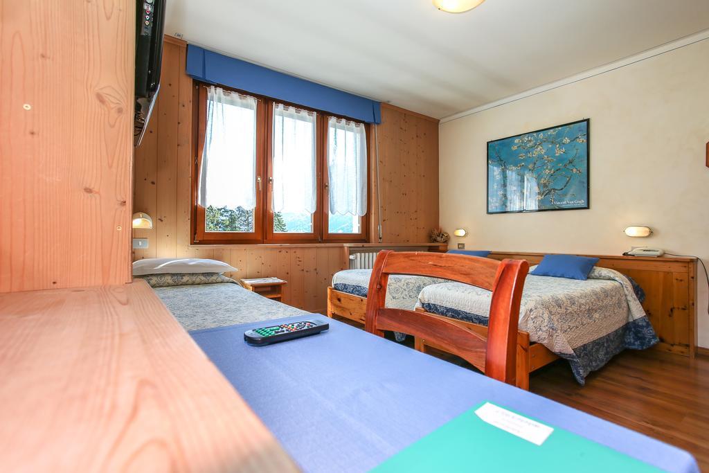 בורמיו Albergo Adele מראה חיצוני תמונה